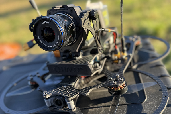 Drone FPV cinelifter professionale della flotta DC Drones