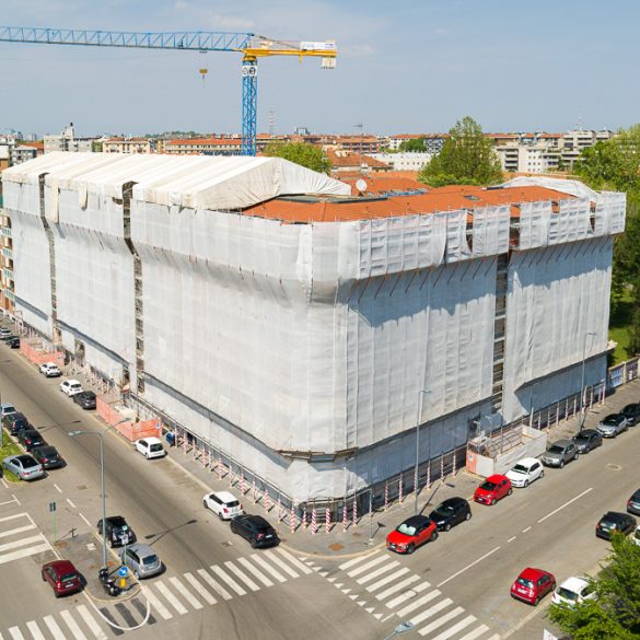Rilievo aereo di un cantiere a Milano